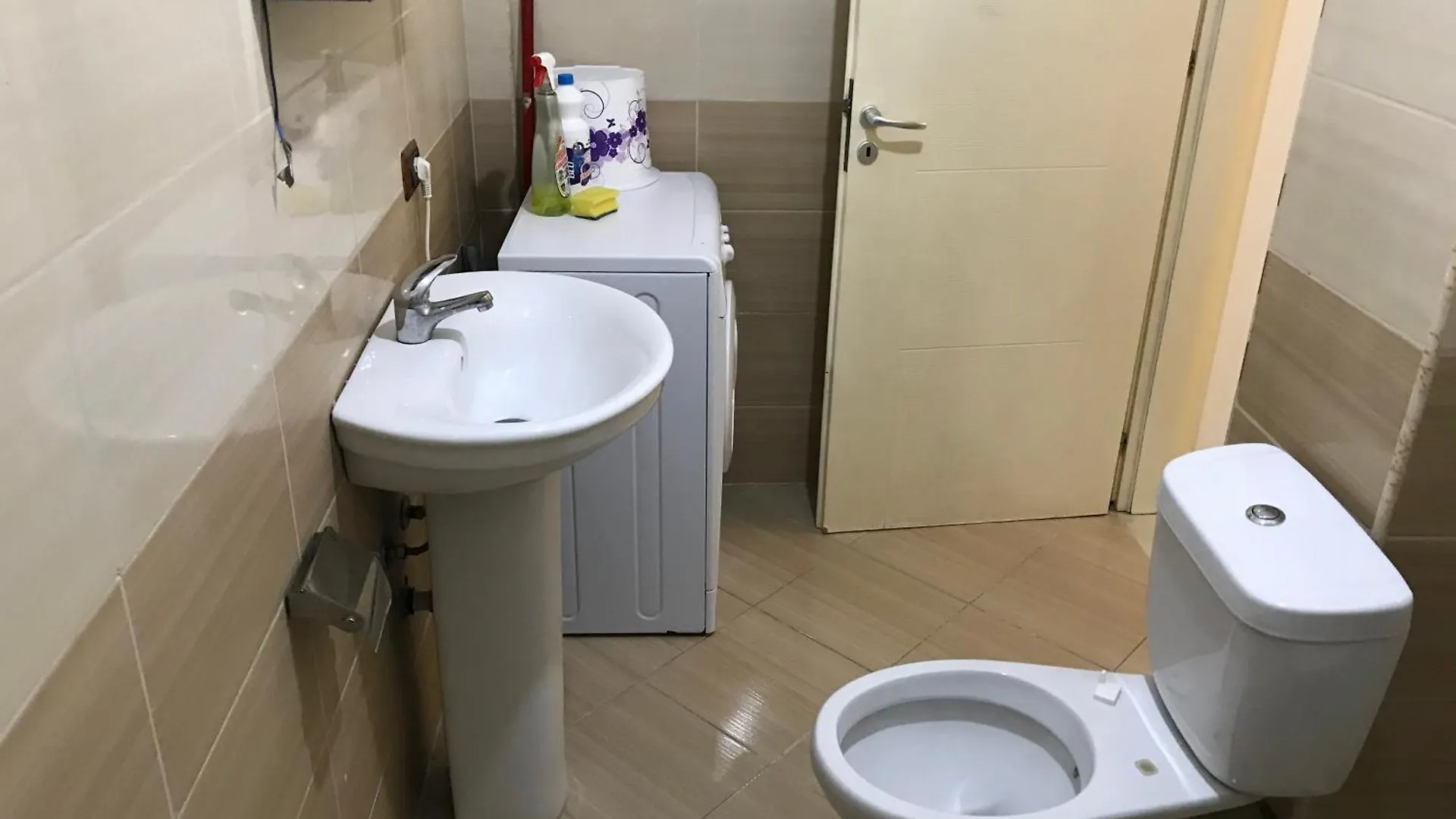 Home Sweet Home 1 - Guest House Tirana Albania